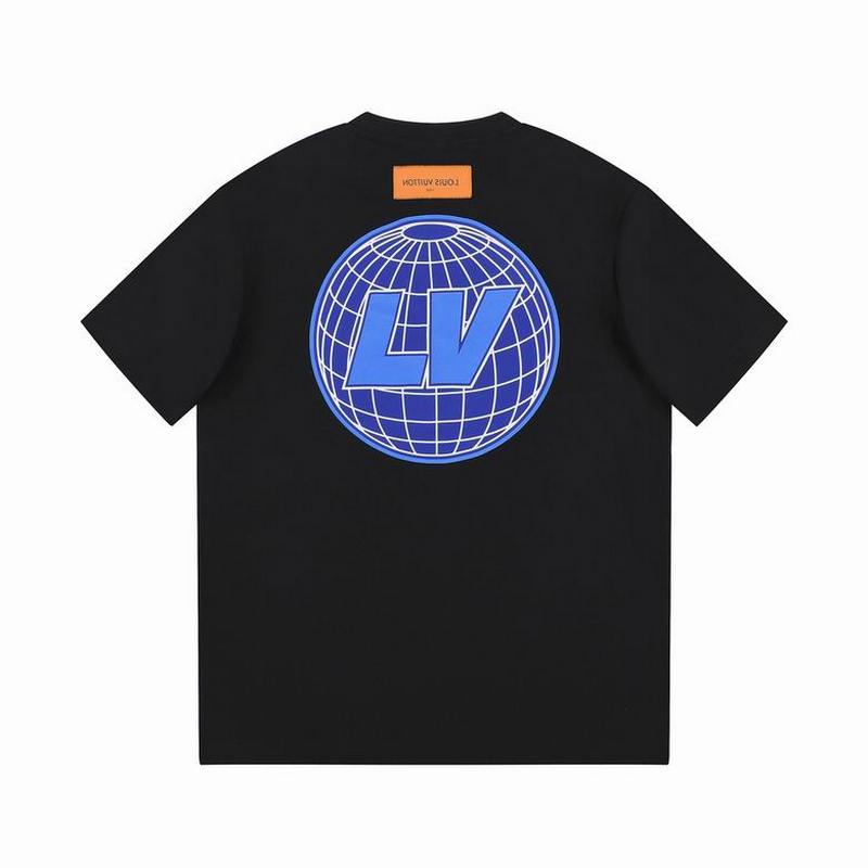 Louis Vuitton Men's T-shirts 301